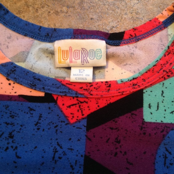 LuLaRoe Kids Gracie Top. Size 12. - Picture 3 of 4